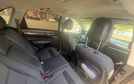 KIA Sorento II рестайлинг, 2010 год, 1 070 000 рублей, 14 фотография