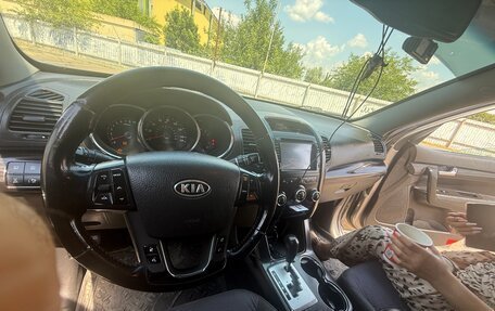 KIA Sorento II рестайлинг, 2010 год, 1 070 000 рублей, 23 фотография