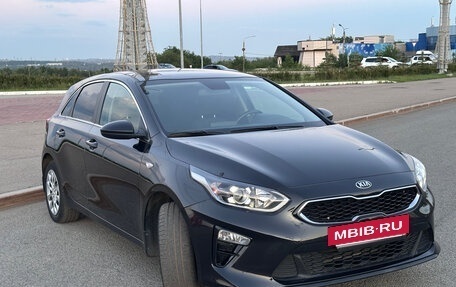 KIA cee'd III, 2018 год, 1 750 000 рублей, 2 фотография