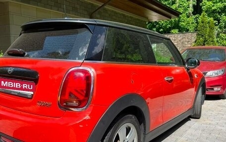 MINI Hatch, 2018 год, 1 800 000 рублей, 4 фотография