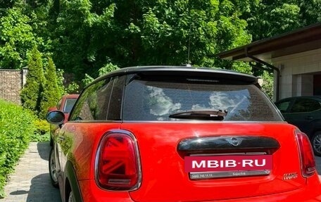 MINI Hatch, 2018 год, 1 800 000 рублей, 3 фотография