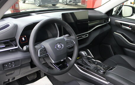 Toyota Highlander, 2026 год, 4 949 000 рублей, 9 фотография