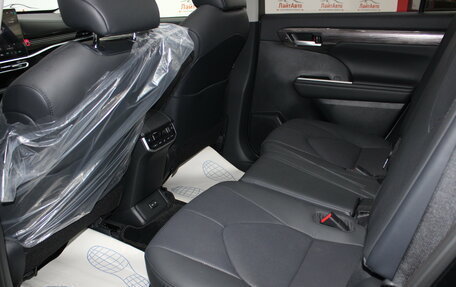 Toyota Highlander, 2026 год, 4 949 000 рублей, 14 фотография