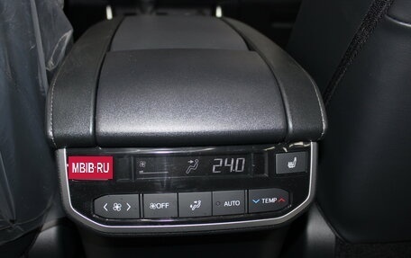 Toyota Highlander, 2026 год, 4 949 000 рублей, 32 фотография