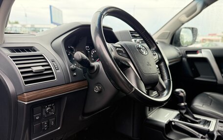 Toyota Land Cruiser Prado 150 рестайлинг 2, 2019 год, 5 300 000 рублей, 8 фотография