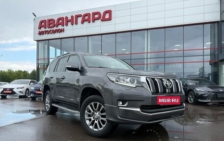 Toyota Land Cruiser Prado 150 рестайлинг 2, 2019 год, 5 300 000 рублей, 2 фотография
