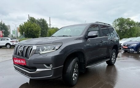 Toyota Land Cruiser Prado 150 рестайлинг 2, 2019 год, 5 300 000 рублей, 6 фотография