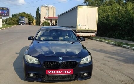 BMW 5 серия, 2012 год, 1 050 000 рублей, 2 фотография