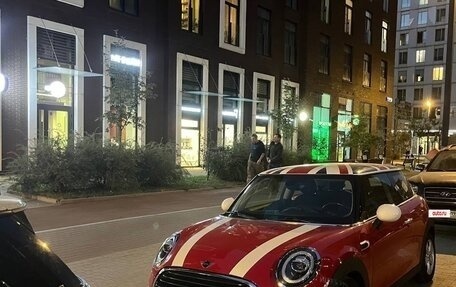 MINI Hatch, 2018 год, 1 700 000 рублей, 2 фотография