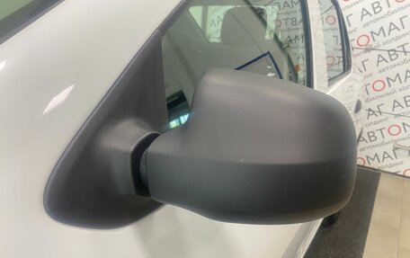 Renault Logan II, 2014 год, 596 000 рублей, 12 фотография