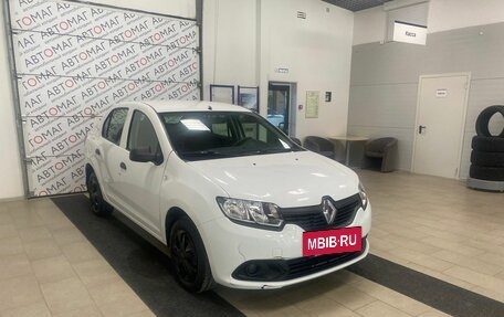 Renault Logan II, 2014 год, 596 000 рублей, 3 фотография
