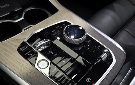BMW X7, 2025 год, 13 300 000 рублей, 16 фотография