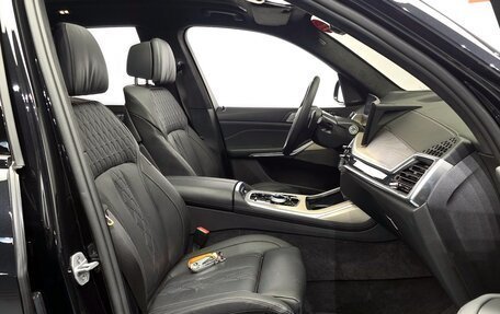 BMW X7, 2025 год, 13 300 000 рублей, 18 фотография