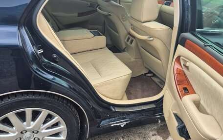 Toyota Crown Majesta, 2004 год, 800 000 рублей, 7 фотография