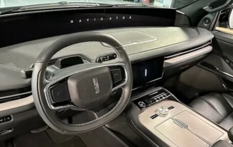 Lincoln Navigator, 2025 год, 18 988 000 рублей, 7 фотография