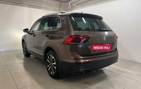 Volkswagen Tiguan II, 2019 год, 2 010 000 рублей, 4 фотография