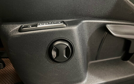 Volkswagen Tiguan II, 2019 год, 2 010 000 рублей, 16 фотография