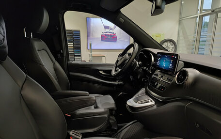 Mercedes-Benz V-Класс, 2022 год, 7 990 000 рублей, 13 фотография