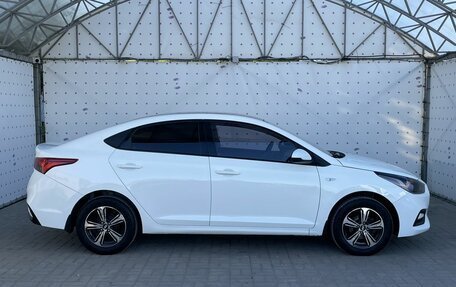 Hyundai Solaris II рестайлинг, 2017 год, 1 250 000 рублей, 9 фотография