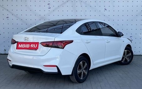 Hyundai Solaris II рестайлинг, 2017 год, 1 250 000 рублей, 4 фотография