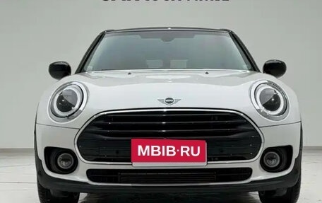 MINI Clubman, 2023 год, 2 715 000 рублей, 2 фотография