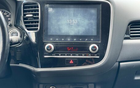 Mitsubishi Outlander III рестайлинг 3, 2021 год, 1 930 000 рублей, 23 фотография