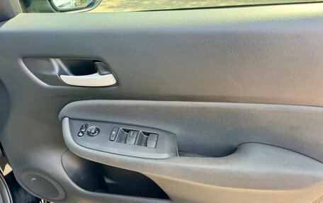 Honda Fit, 2020 год, 1 199 000 рублей, 17 фотография