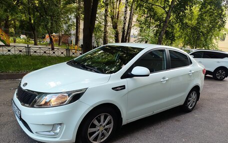 KIA Rio III рестайлинг, 2012 год, 1 050 000 рублей, 2 фотография