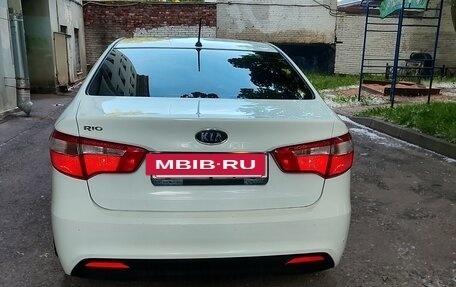 KIA Rio III рестайлинг, 2012 год, 1 050 000 рублей, 4 фотография