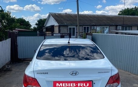 Hyundai Solaris II рестайлинг, 2013 год, 720 000 рублей, 3 фотография