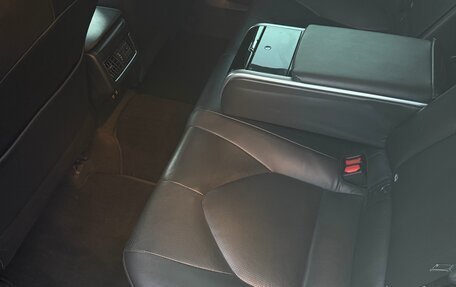 Toyota Camry, 2019 год, 2 950 000 рублей, 4 фотография