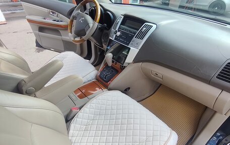 Lexus RX II рестайлинг, 2004 год, 1 550 000 рублей, 15 фотография
