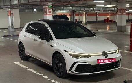 Volkswagen Golf VIII, 2021 год, 2 550 000 рублей, 9 фотография