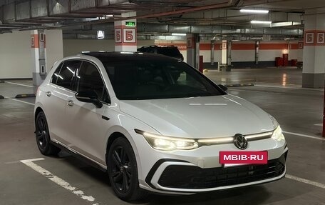 Volkswagen Golf VIII, 2021 год, 2 550 000 рублей, 5 фотография
