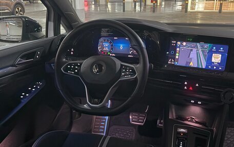 Volkswagen Golf VIII, 2021 год, 2 550 000 рублей, 26 фотография