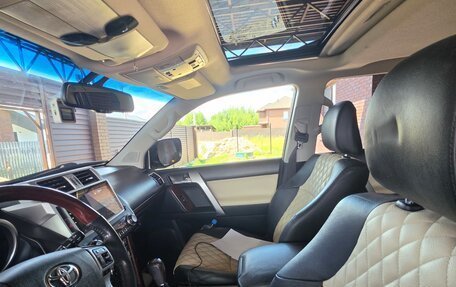 Toyota Land Cruiser Prado 150 рестайлинг 2, 2015 год, 4 500 000 рублей, 10 фотография