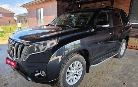 Toyota Land Cruiser Prado 150 рестайлинг 2, 2015 год, 4 500 000 рублей, 5 фотография