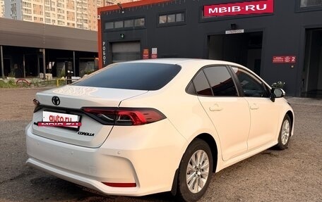 Toyota Corolla, 2022 год, 2 200 000 рублей, 5 фотография