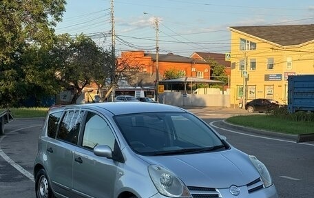 Nissan Note II рестайлинг, 2005 год, 333 333 рублей, 2 фотография