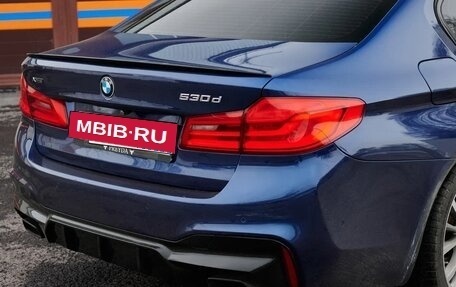 BMW 5 серия, 2019 год, 2 980 000 рублей, 10 фотография