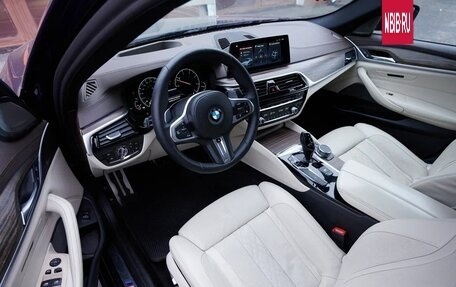 BMW 5 серия, 2019 год, 2 980 000 рублей, 11 фотография