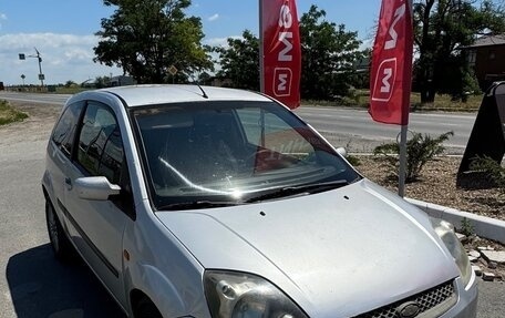 Ford Fiesta, 2005 год, 190 000 рублей, 1 фотография