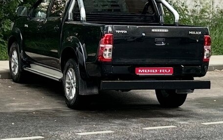 Toyota Hilux VII, 2015 год, 2 200 000 рублей, 1 фотография