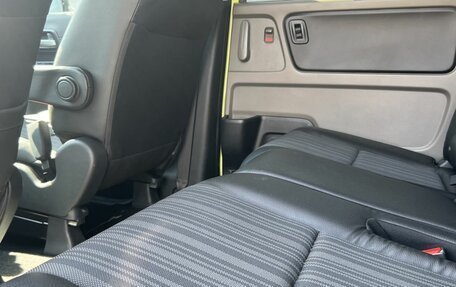 Honda Freed II, 2018 год, 1 330 000 рублей, 24 фотография