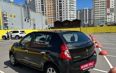Renault Sandero I, 2014 год, 800 000 рублей, 5 фотография