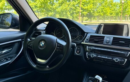 BMW 3 серия, 2017 год, 1 790 000 рублей, 6 фотография