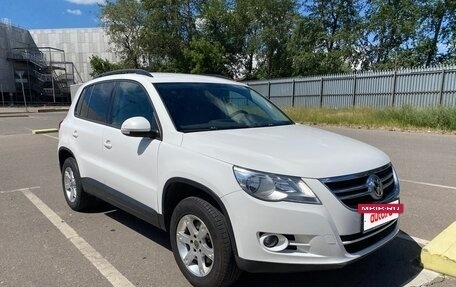 Volkswagen Tiguan I, 2010 год, 800 000 рублей, 2 фотография