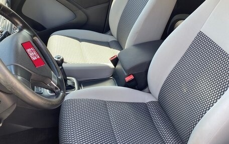 Volkswagen Tiguan I, 2010 год, 800 000 рублей, 6 фотография