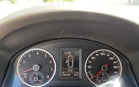 Volkswagen Tiguan I, 2010 год, 800 000 рублей, 18 фотография