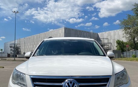 Volkswagen Tiguan I, 2010 год, 800 000 рублей, 16 фотография